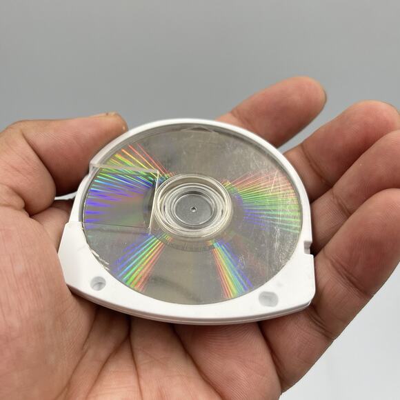 Grand Theft Auto Liberty City Stories (Sony PSP) Tested & Works Game Only - Picture 3 of 5